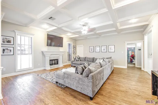 $329,999 | 212 Lansdown Drive, Houma, LA 70360