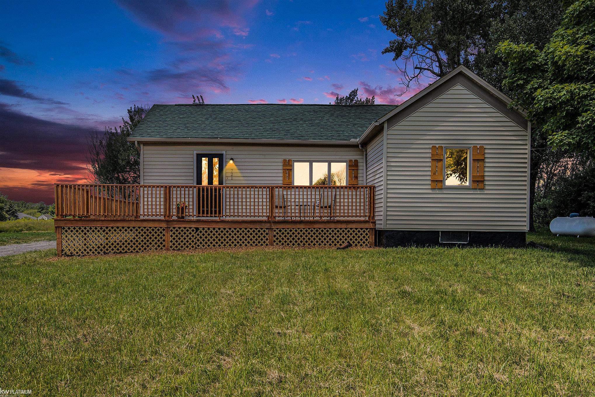 721 Memphis Ridge Road Memphis, MI 48041 - Photo 17 of 21
