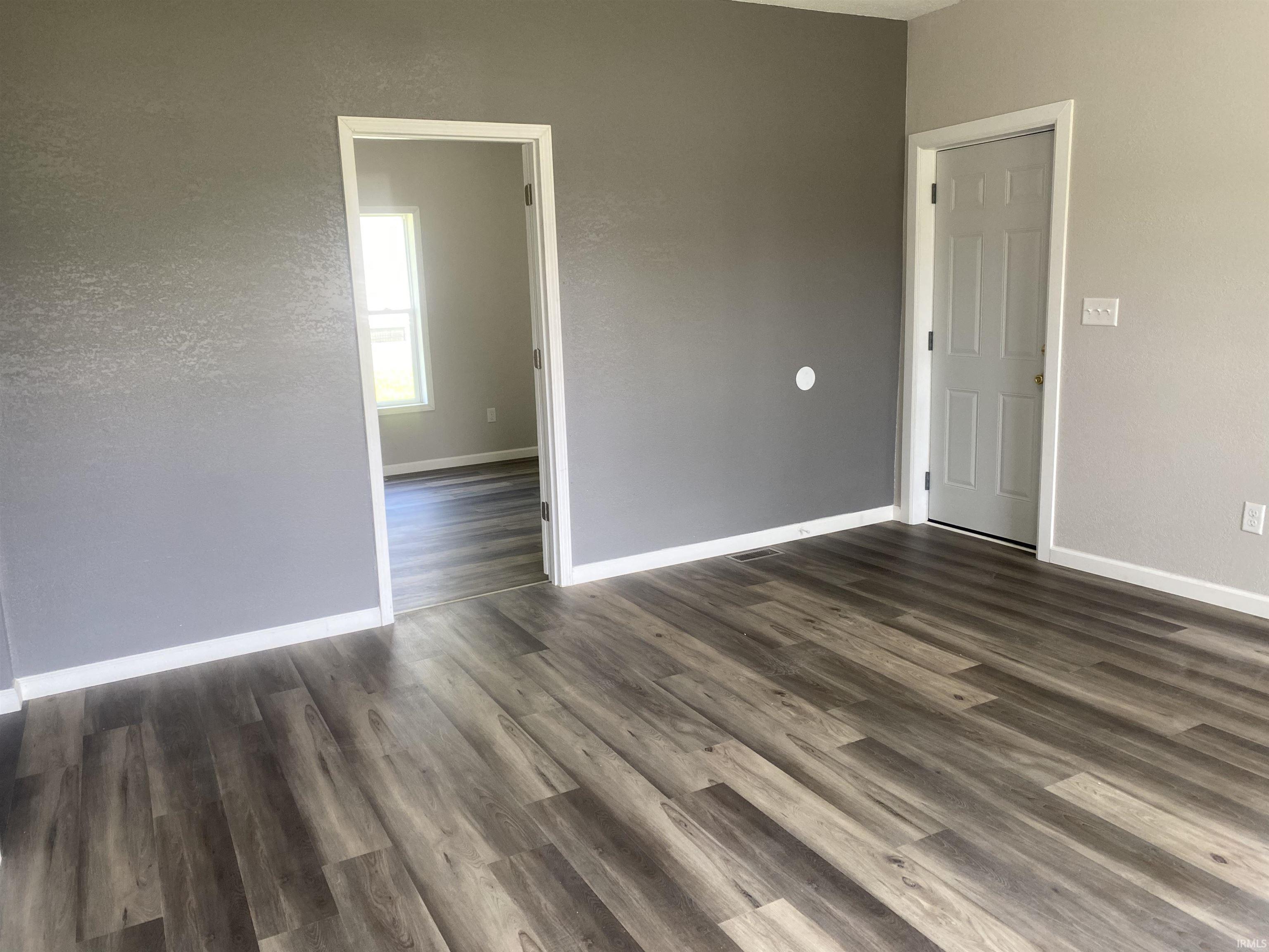 304 West High Street Portland, IN 47371 - Photo 5 of 18