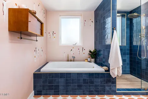 $1,049,000 | 2537 Crestmoore Place, Los Angeles, CA 90065