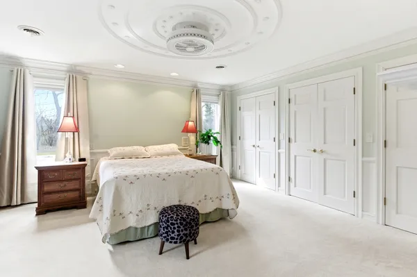 $315,000 | 120 Southeast Marquette Lane, Kankakee, IL 60901