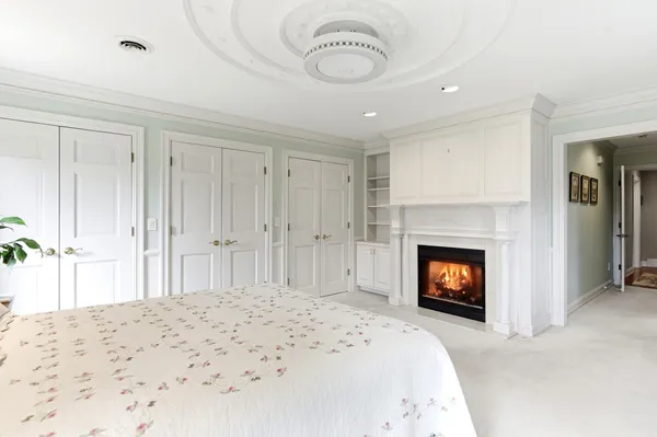 $315,000 | 120 Southeast Marquette Lane, Kankakee, IL 60901