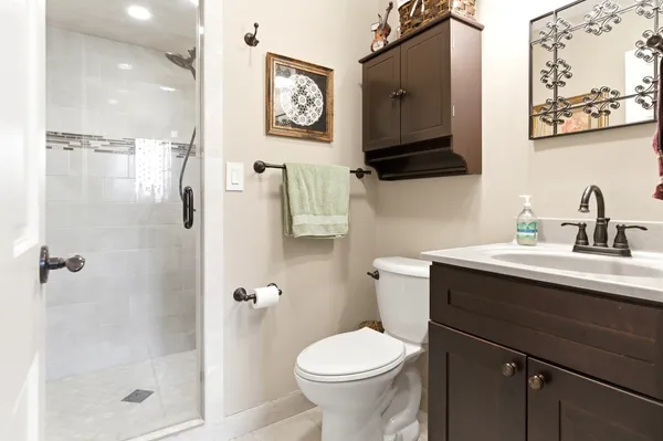 $315,000 | 120 Southeast Marquette Lane, Kankakee, IL 60901