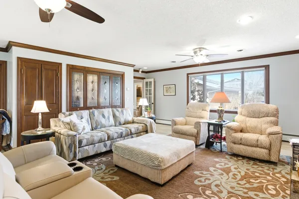 $315,000 | 120 Southeast Marquette Lane, Kankakee, IL 60901