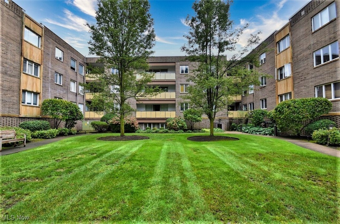 3701 Mayfield Road, Unit 304 Cleveland, OH 44121 - Photo 34 of 39 Gallery Image 34