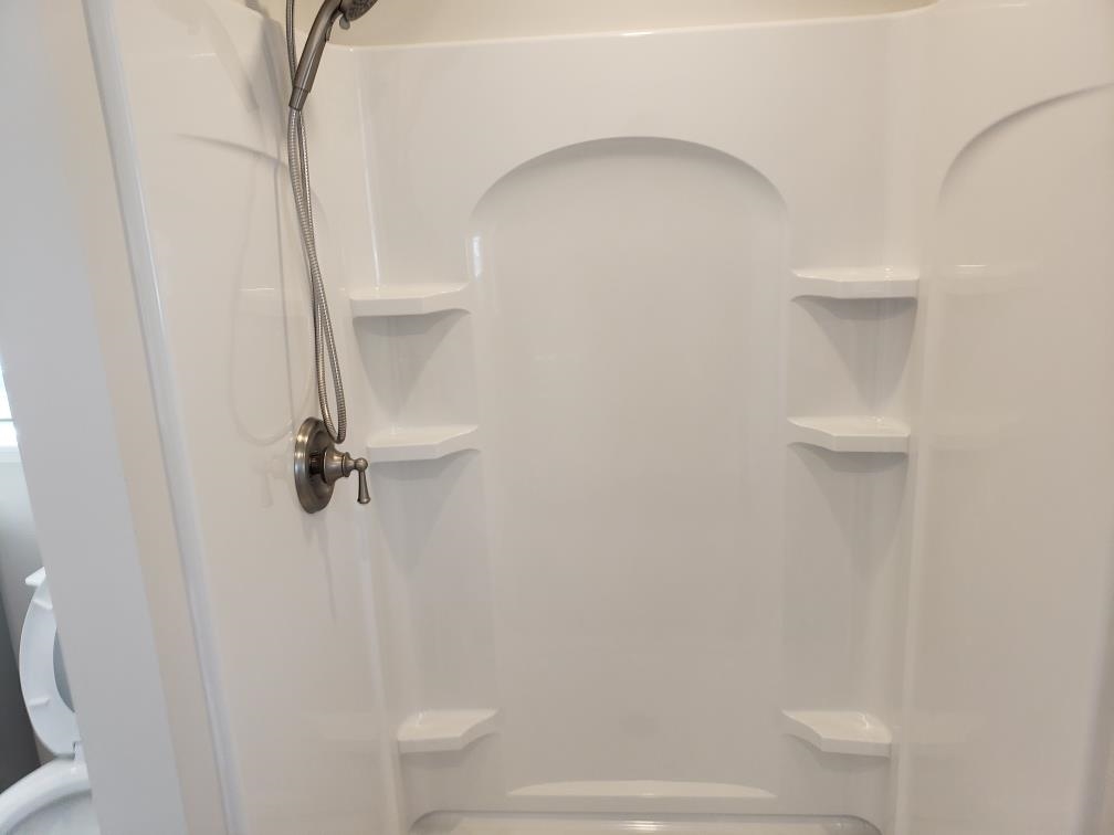 2 A Bancroft Road Londonderry, NH 03053 - Photo 13 of 33