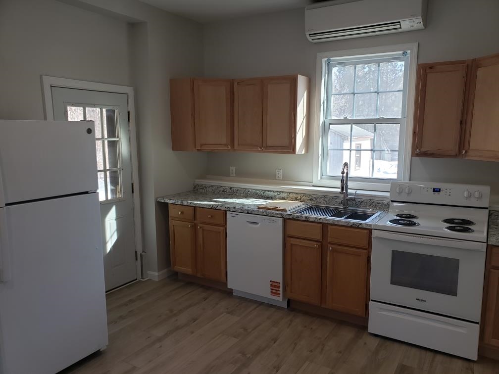 2 A Bancroft Road Londonderry, NH 03053 - Photo 17 of 33