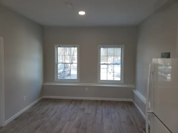 $1,800 | 2 A Bancroft Road, Londonderry, NH 03053