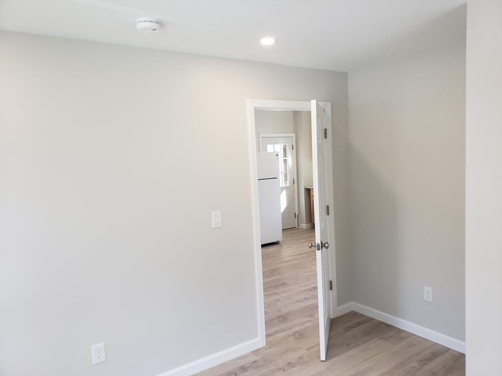 2 A Bancroft Road Londonderry, NH 03053 - Photo 28 of 33