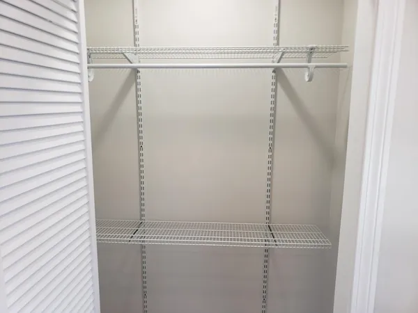 $1,800 | 2 A Bancroft Road, Londonderry, NH 03053