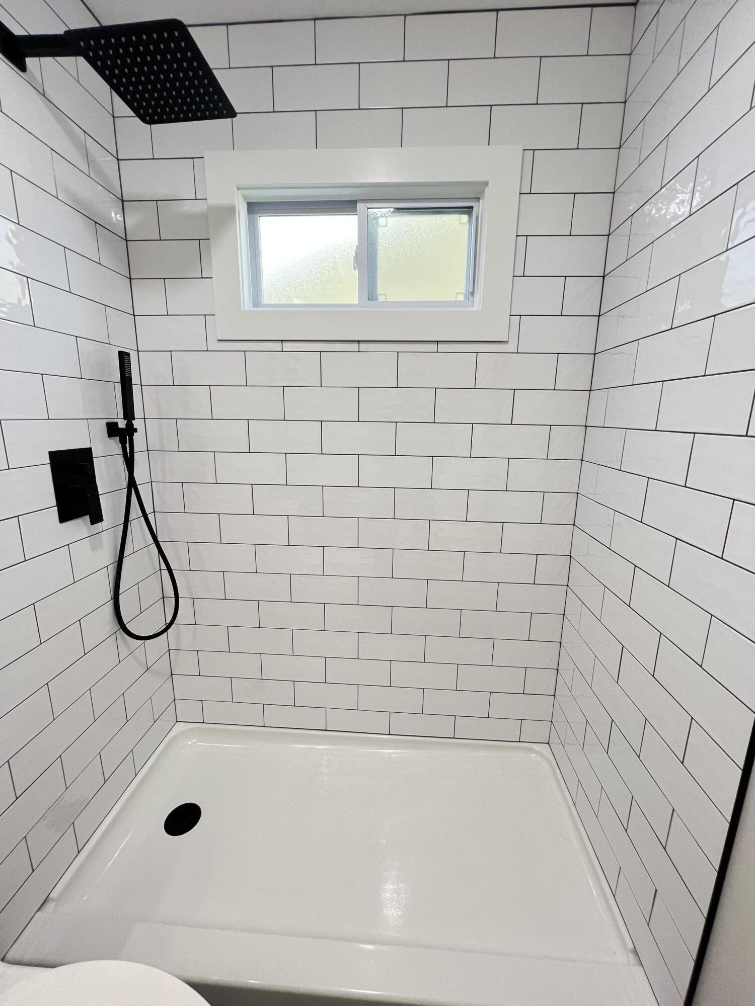 1023 Sutton Road Adrian, MI 49221 - Photo 18 of 33 IMG_8625