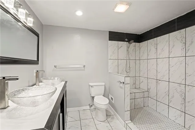 $265,000 | 3826 South Crysler Avenue, Independence, MO 64055