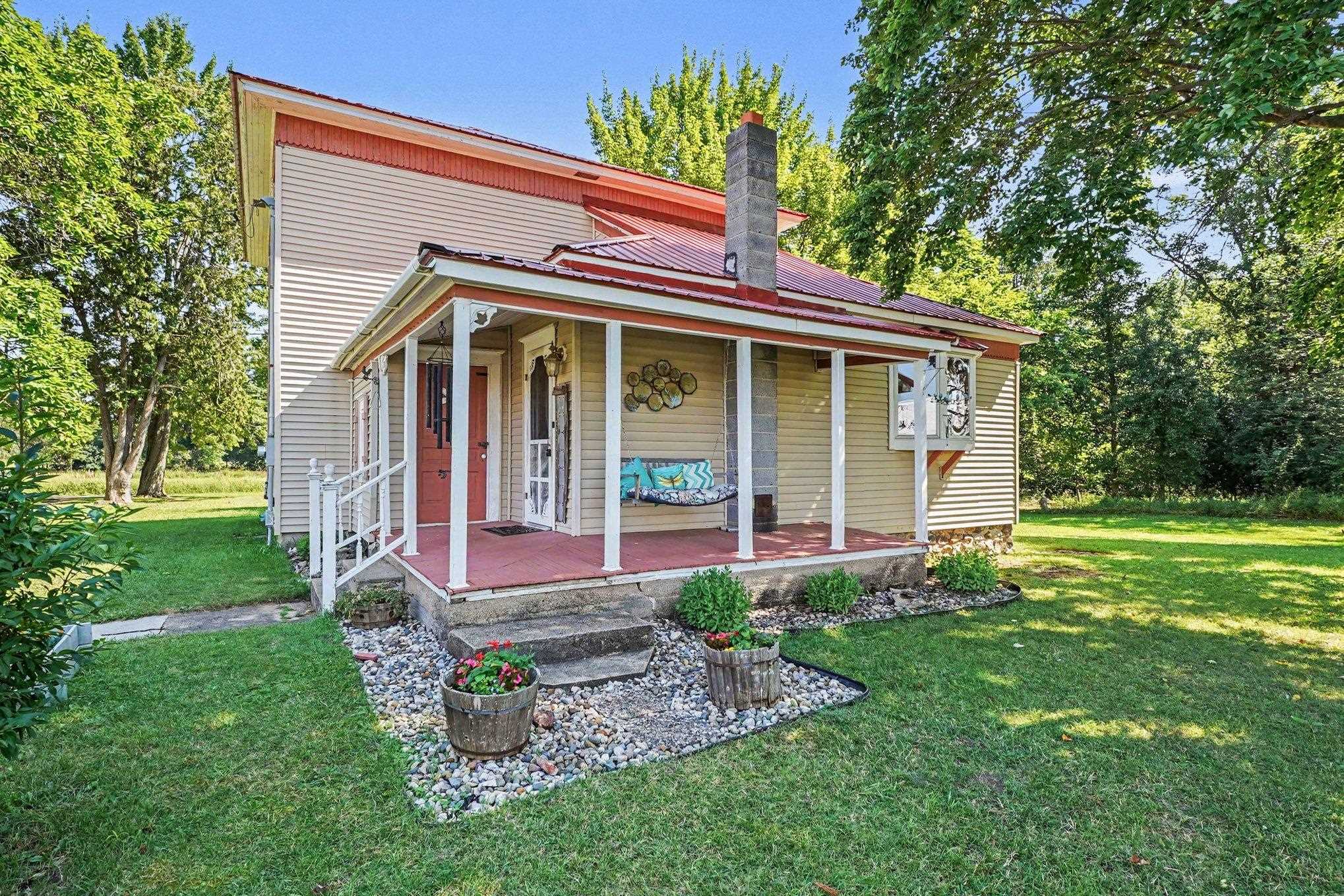 3780 East Coe Road Shepherd, MI 48883 - Photo 3 of 30 1947697-df3e2f36-3855-4bc5-8043-2487c4cabb62.JPG