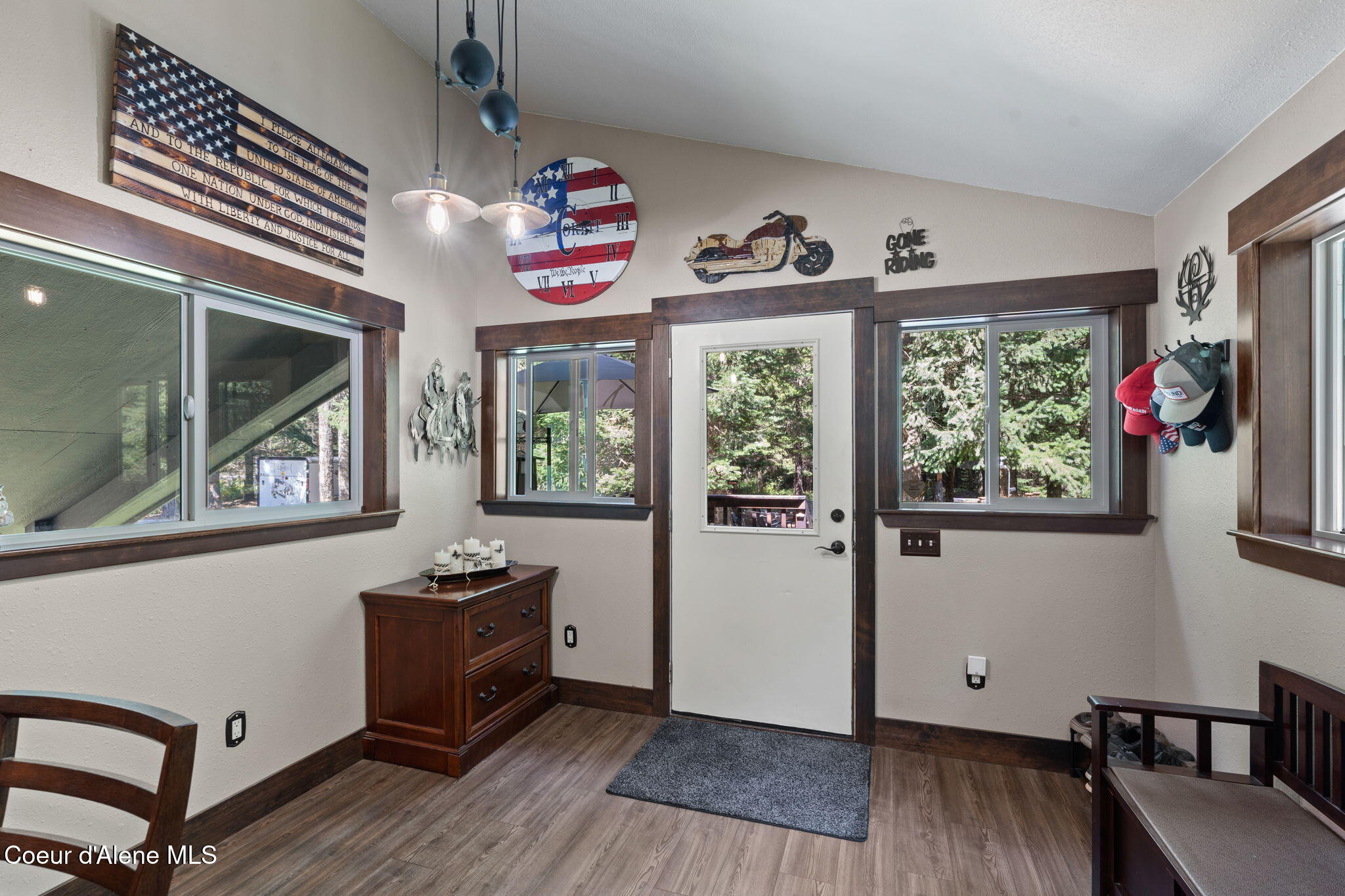 3470 West Seasons Road Rathdrum, ID 83858 - Photo 14 of 67 Inside-Spokane-Seasons-14