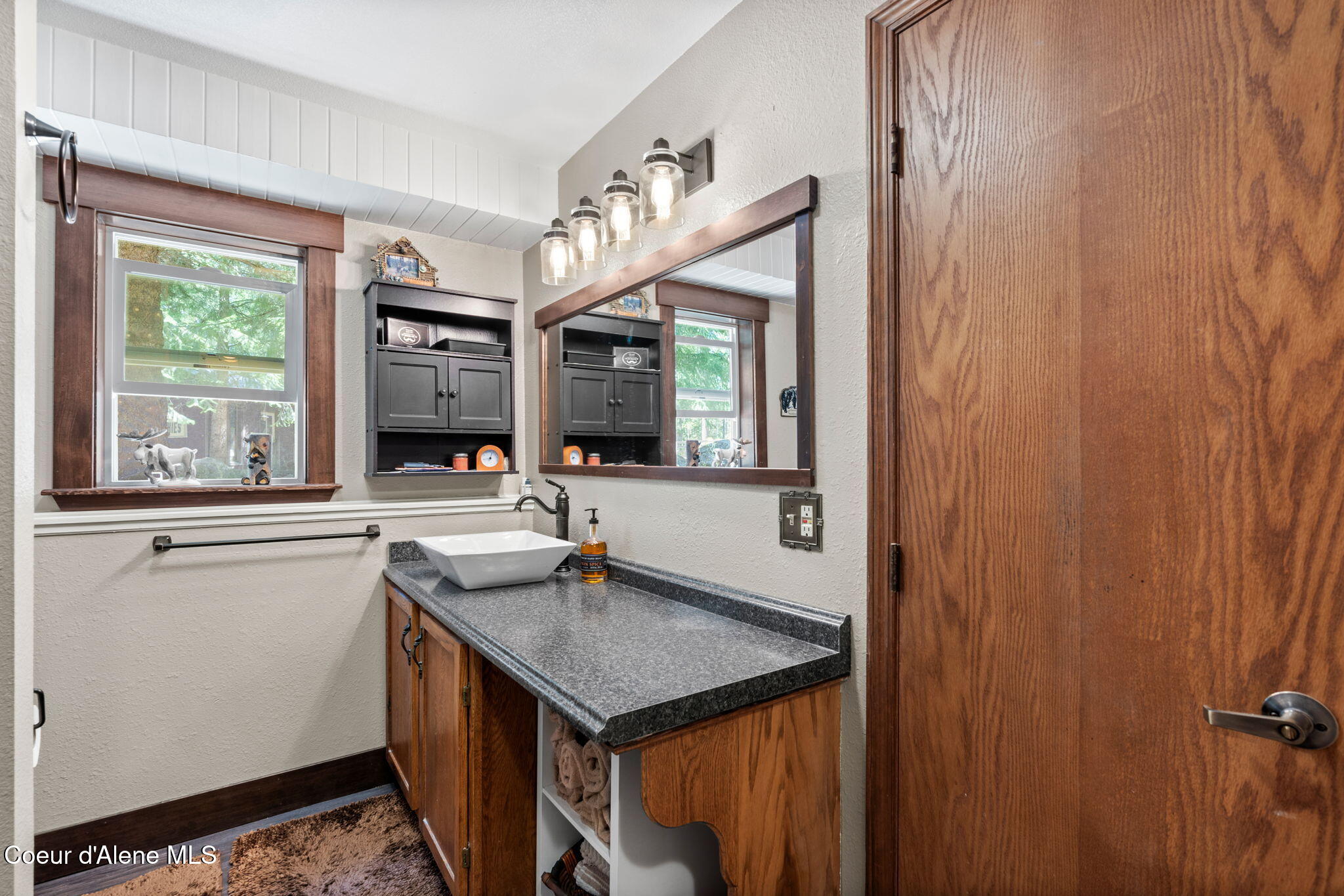 3470 West Seasons Road Rathdrum, ID 83858 - Photo 17 of 67 Inside-Spokane-Seasons-17