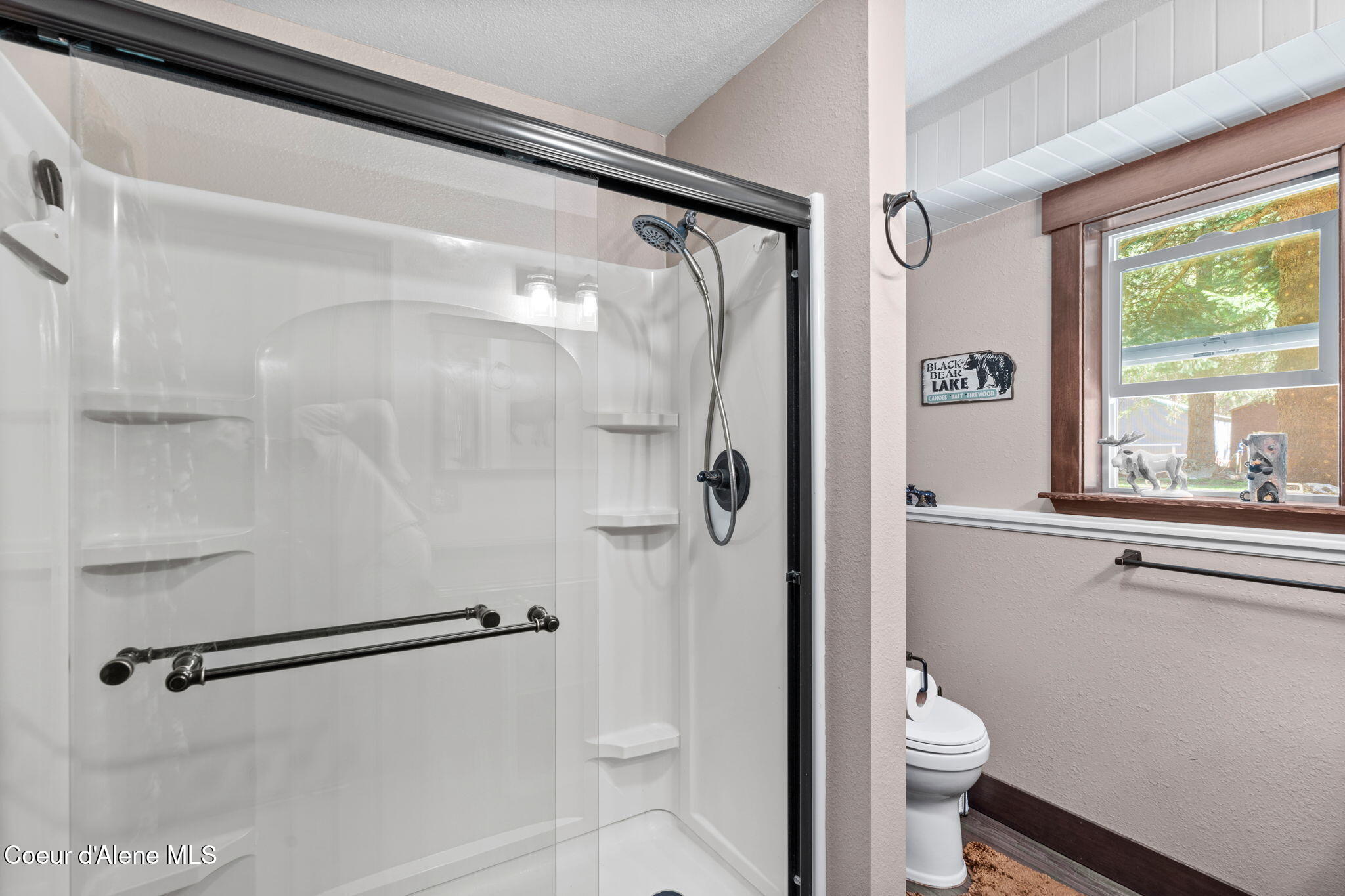 3470 West Seasons Road Rathdrum, ID 83858 - Photo 20 of 67 Inside-Spokane-Seasons-20