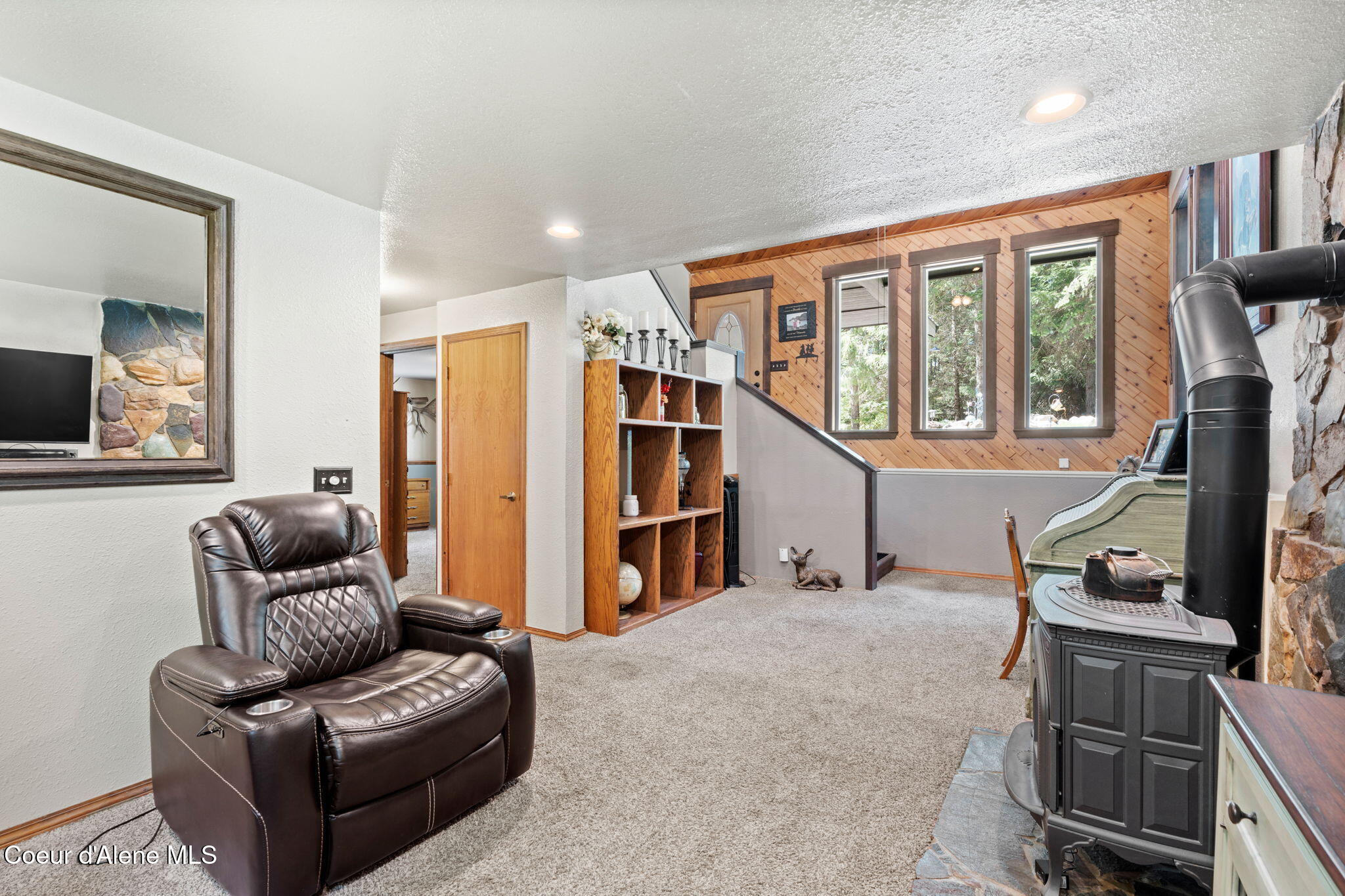 3470 West Seasons Road Rathdrum, ID 83858 - Photo 5 of 67 Inside-Spokane-Seasons-5