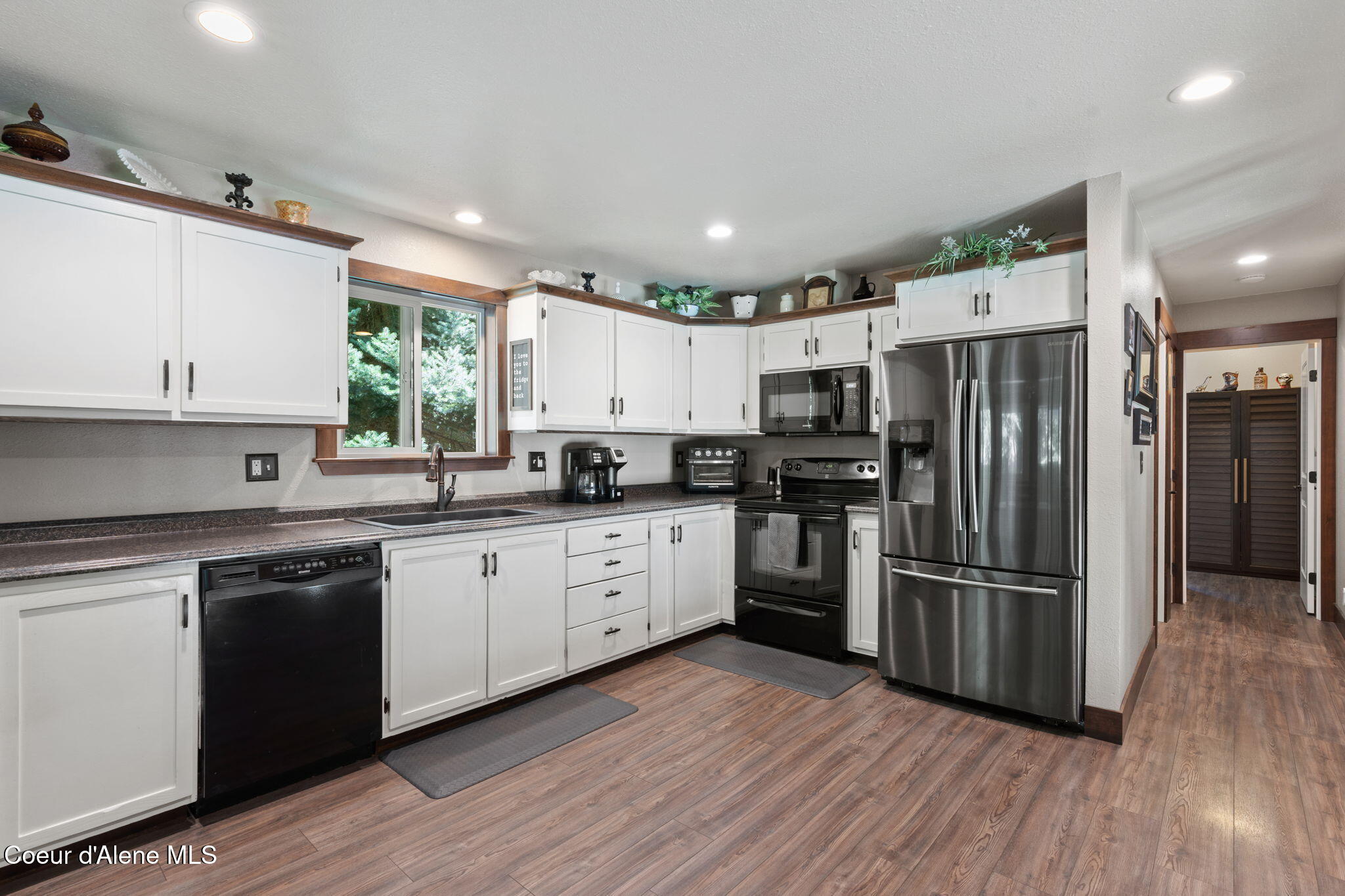 3470 West Seasons Road Rathdrum, ID 83858 - Photo 9 of 67 Inside-Spokane-Seasons-9