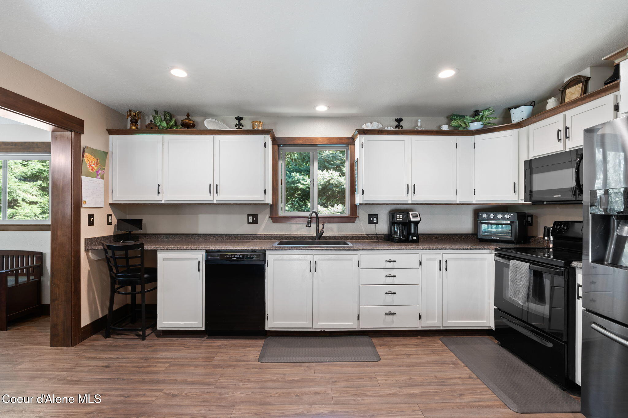 3470 West Seasons Road Rathdrum, ID 83858 - Photo 10 of 67 Inside-Spokane-Seasons-10