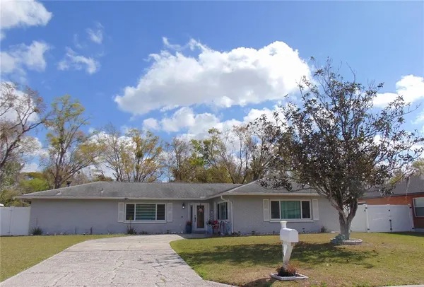 $2,900 | 4706 Tampa Downs Boulevard, Lutz, FL 33559