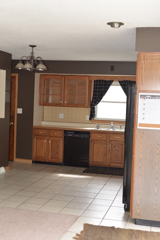 1320 Highland Road Rochelle, IL 61068 - Photo 4 of 25