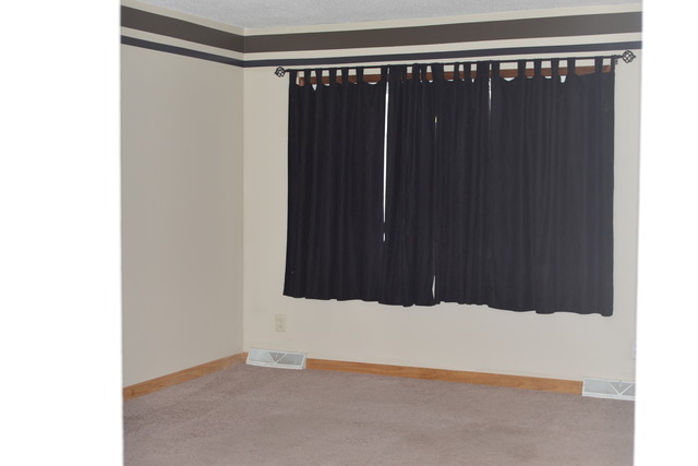 1320 Highland Road Rochelle, IL 61068 - Photo 8 of 25