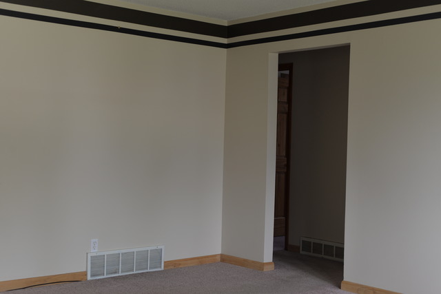 1320 Highland Road Rochelle, IL 61068 - Photo 9 of 25