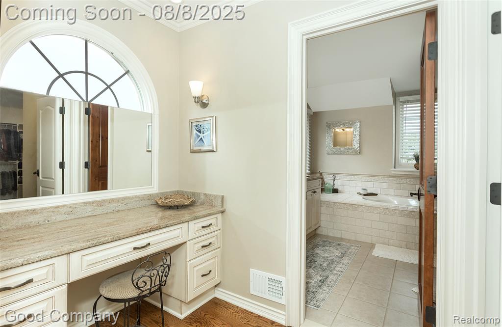 2933 Ambleside Court Rochester, MI 48306 - Photo 27 of 76 Gallery Image 27