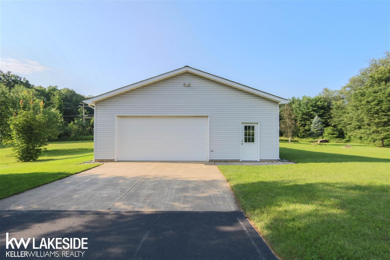 465 Mack Road Leonard, MI 48367 - Photo 75 of 84 50049808-74.JPG