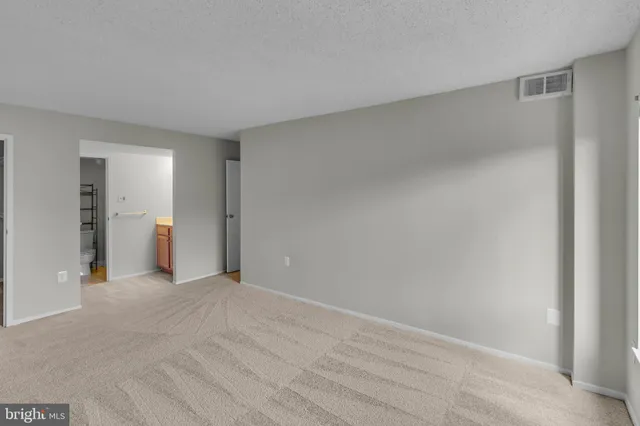 a view of empty room