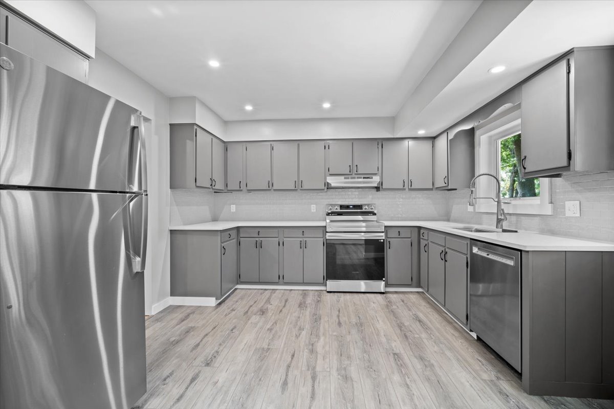 105 Ambrose Way Normal, IL 61761 - Photo 9 of 34 Gallery Image 9