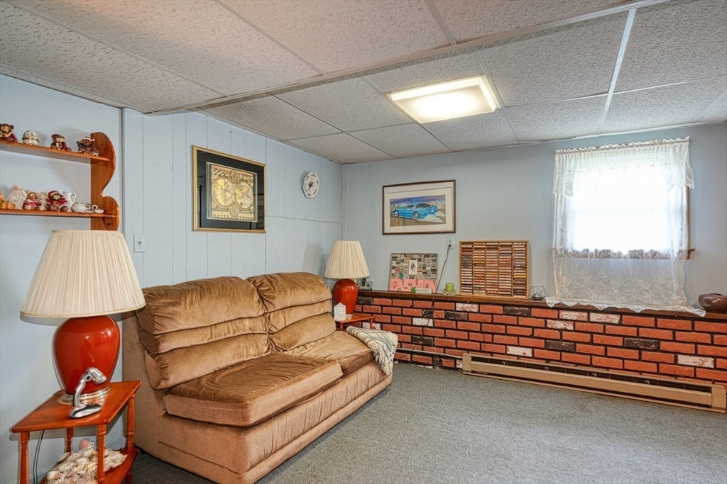 49 Summer Hill Road Maynard, MA 01754 - Photo 19 of 32 Gallery Image 19
