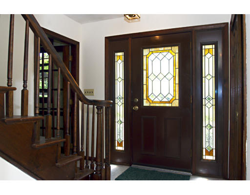 7 Skyview Road Woburn, MA 01801 - Photo 3 of 14 Gallery Image 3