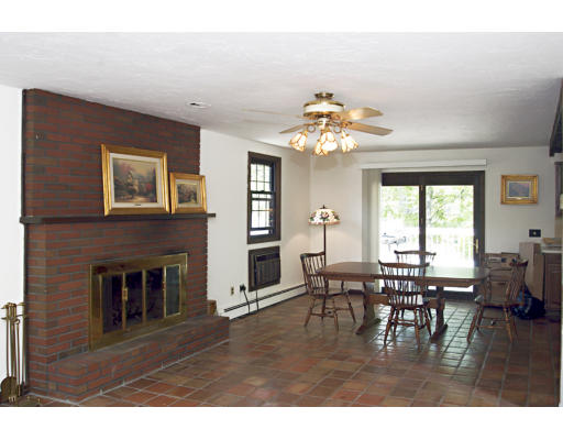 7 Skyview Road Woburn, MA 01801 - Photo 4 of 14 Gallery Image 4