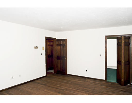 7 Skyview Road Woburn, MA 01801 - Photo 9 of 14 Gallery Image 9