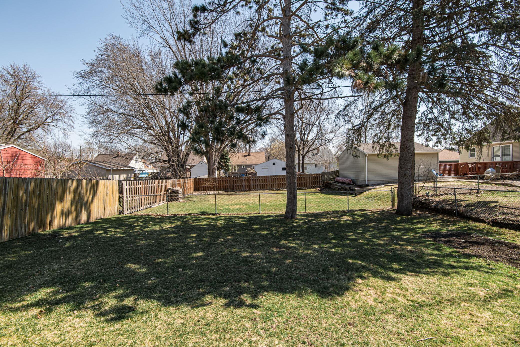 1110 8th Avenue Northwest Rochester, MN 55901 - Photo 25 of 27 Gallery Image 25