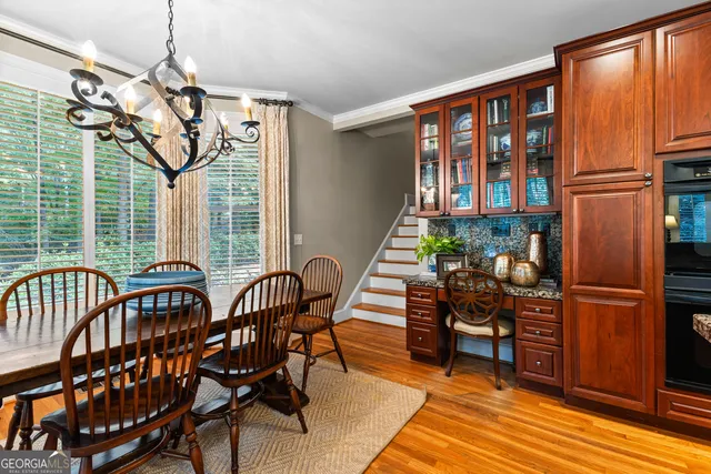 $999,500 | 209 River Oaks Drive, LaGrange, GA 30240