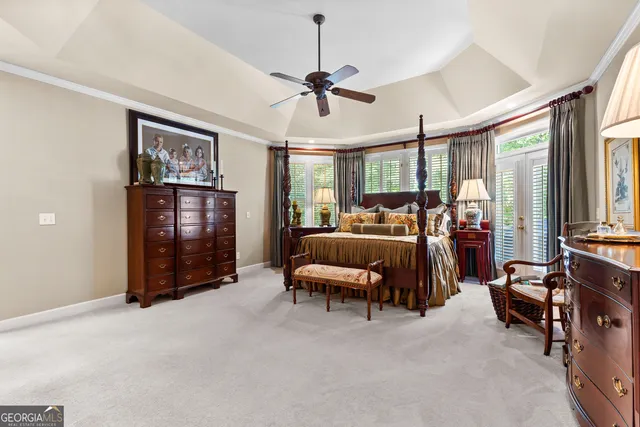 $999,500 | 209 River Oaks Drive, LaGrange, GA 30240