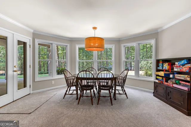 $999,500 | 209 River Oaks Drive, LaGrange, GA 30240