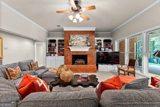 $999,500 | 209 River Oaks Drive, LaGrange, GA 30240