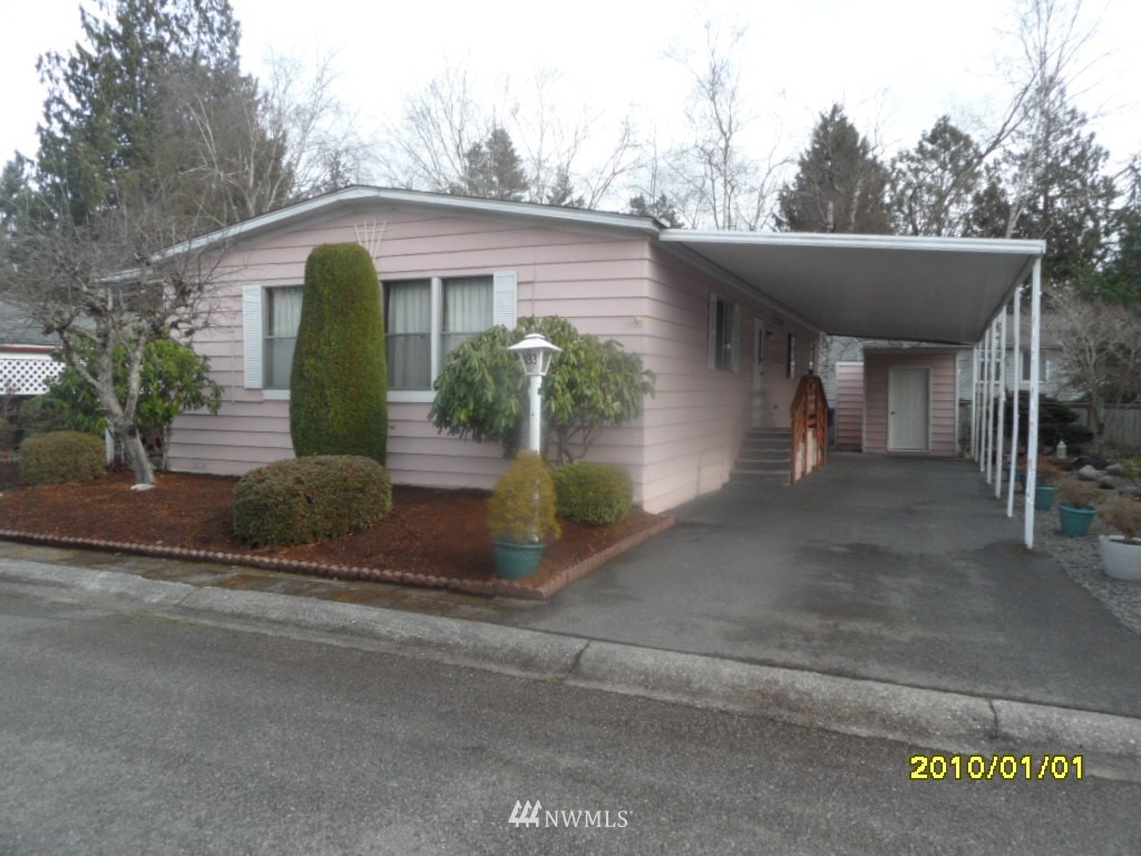 815 124th Street Southwest, Unit 133 Everett, WA 98204 - Photo 2 of 22