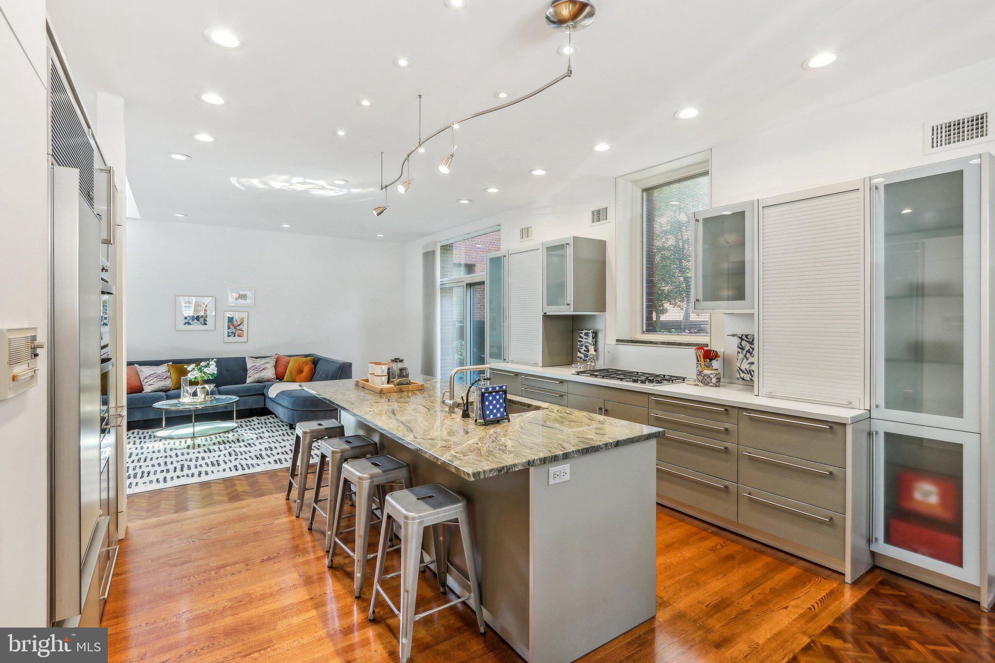 310 Spruce Street Philadelphia, PA 19106 - Photo 8 of 44