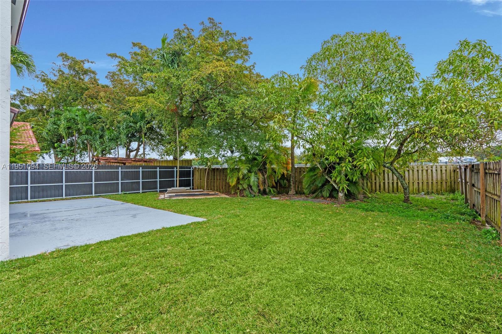 7472 Northwest 167th Street Hialeah, FL 33015 - Photo 37 of 43