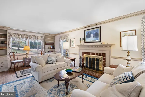 $889,900 | 5 Old Orchard Lane, Chadds Ford, PA 19317