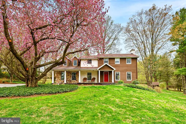 $889,900 | 5 Old Orchard Lane, Chadds Ford, PA 19317