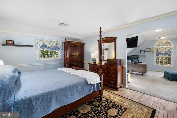 $889,900 | 5 Old Orchard Lane, Chadds Ford, PA 19317