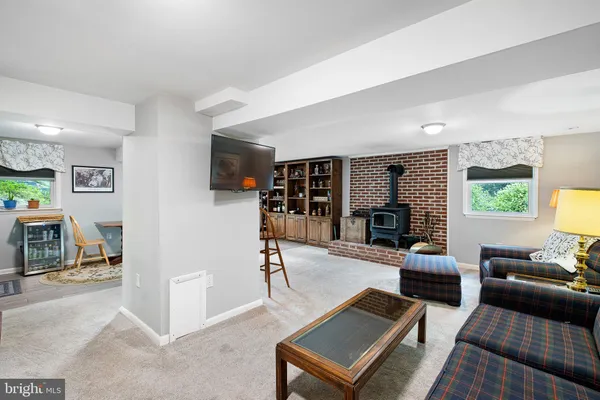 $889,900 | 5 Old Orchard Lane, Chadds Ford, PA 19317