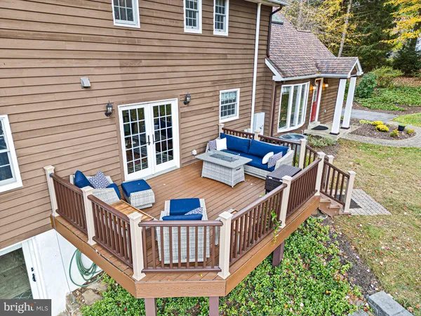 $889,900 | 5 Old Orchard Lane, Chadds Ford, PA 19317