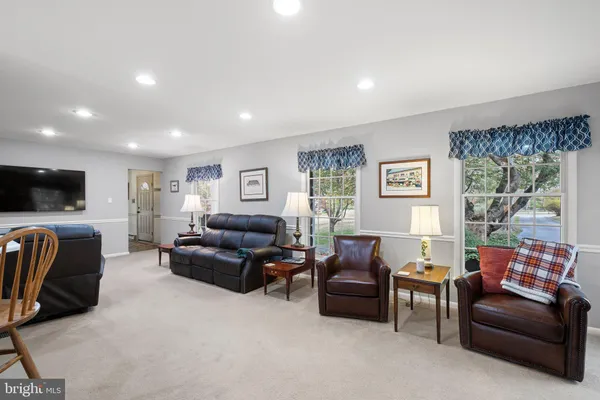 $889,900 | 5 Old Orchard Lane, Chadds Ford, PA 19317