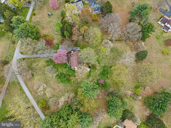 $889,900 | 5 Old Orchard Lane, Chadds Ford, PA 19317